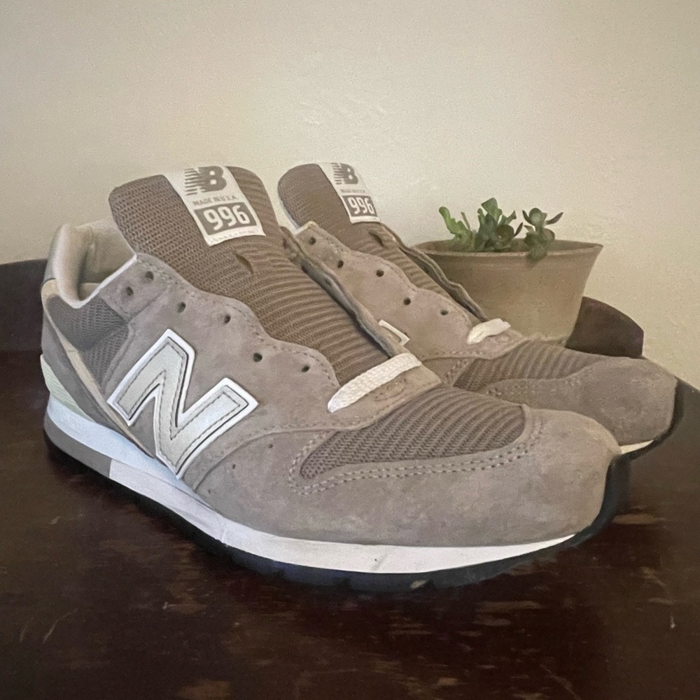 New Balance Men's U996GR sz 11